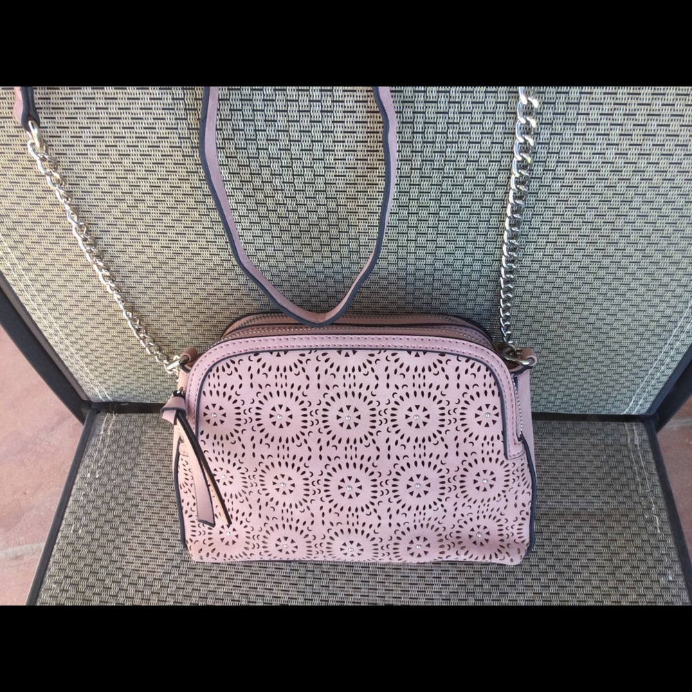 Beautiful pink leather crossbody bag
